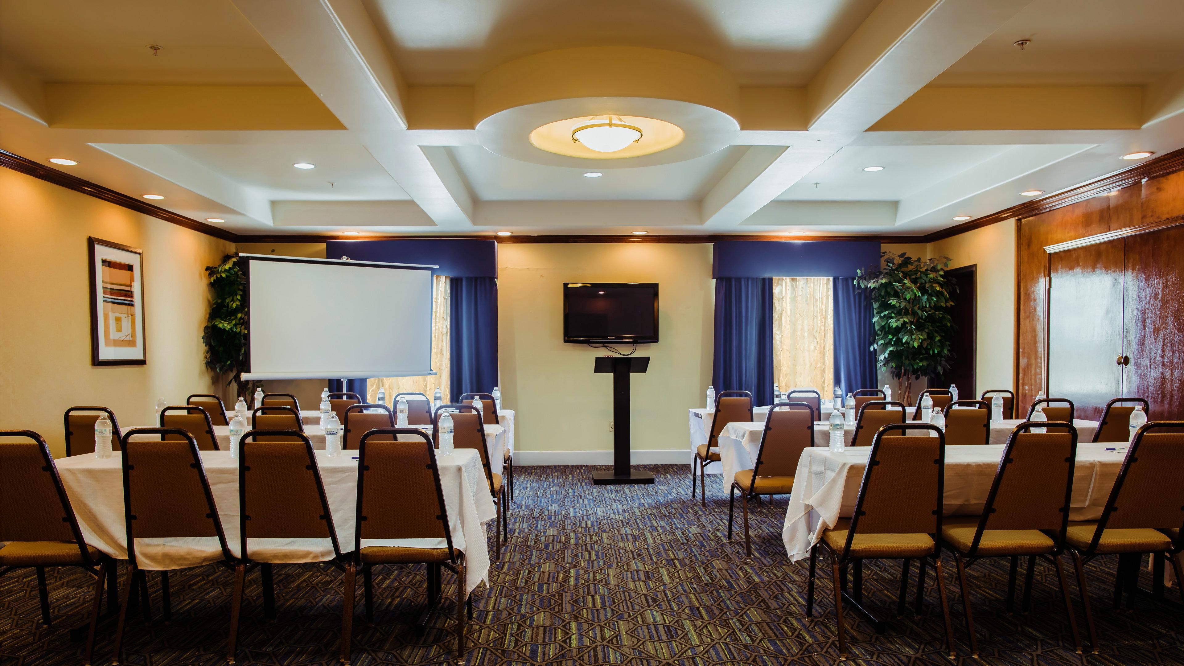 Holiday Inn Express Hotel & Suites Waller By Ihg Exterior foto