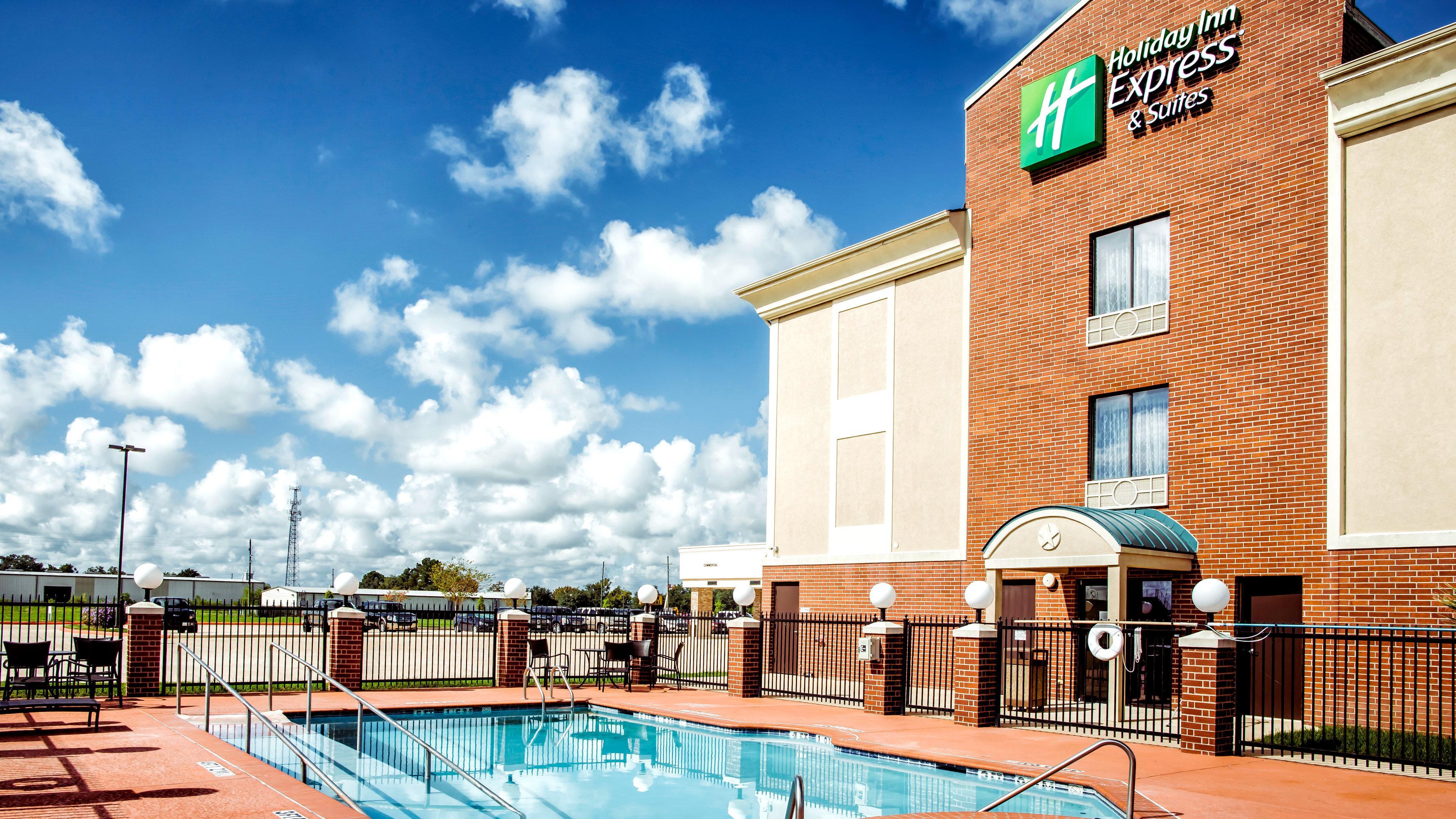 Holiday Inn Express Hotel & Suites Waller By Ihg Exterior foto
