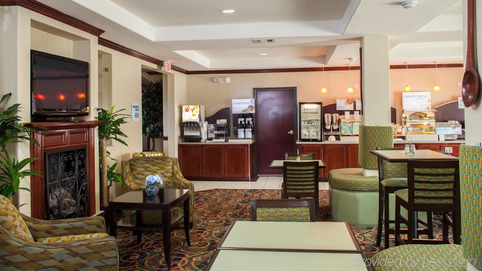 Holiday Inn Express Hotel & Suites Waller By Ihg Exterior foto